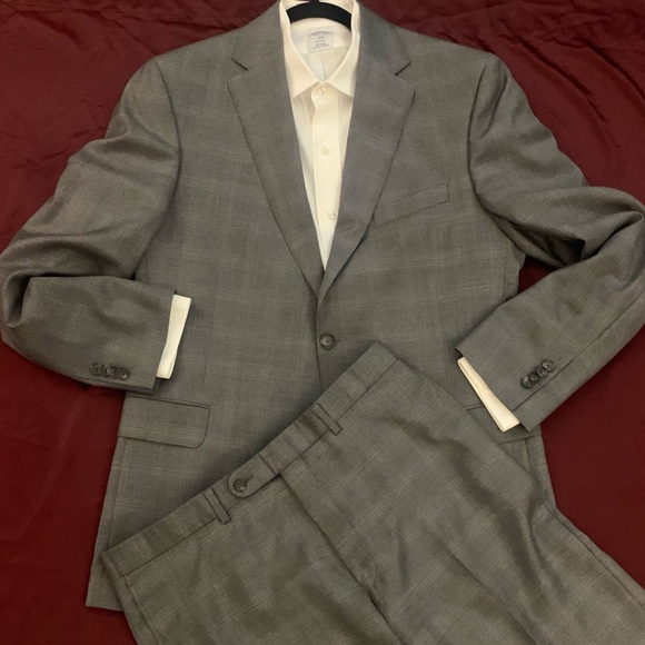 JACK VICTOR Muted Grey Plaid Year Round Wt Wool Suit - Picture 1 of 11